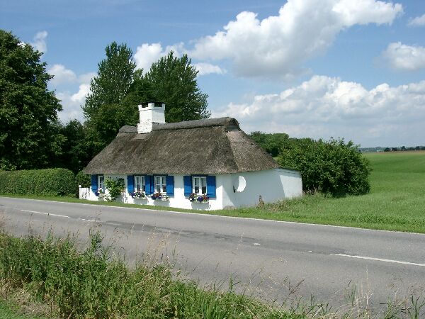 Das einsame Haus am Stadtrand