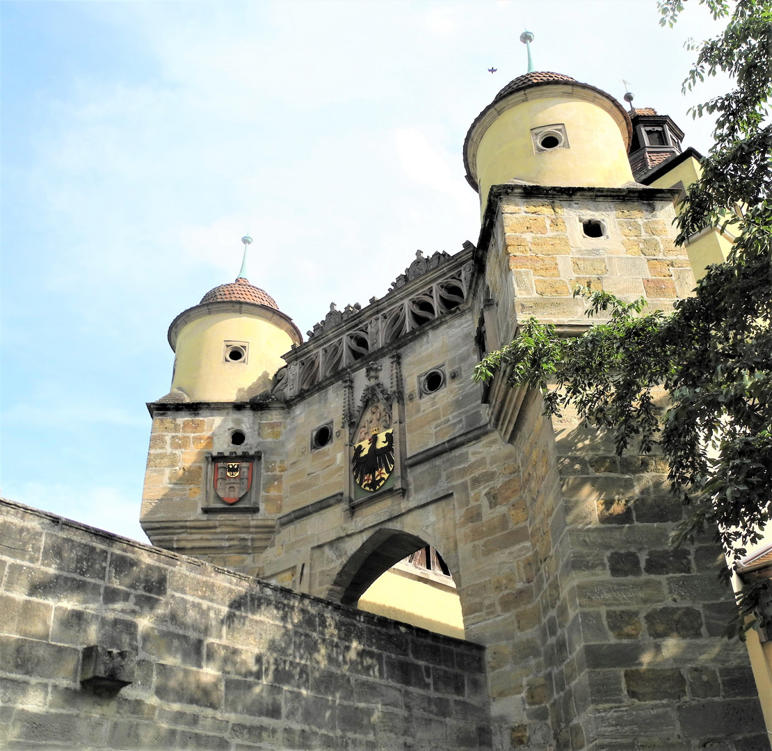 Das Ellinger Tor in Weißenburg...