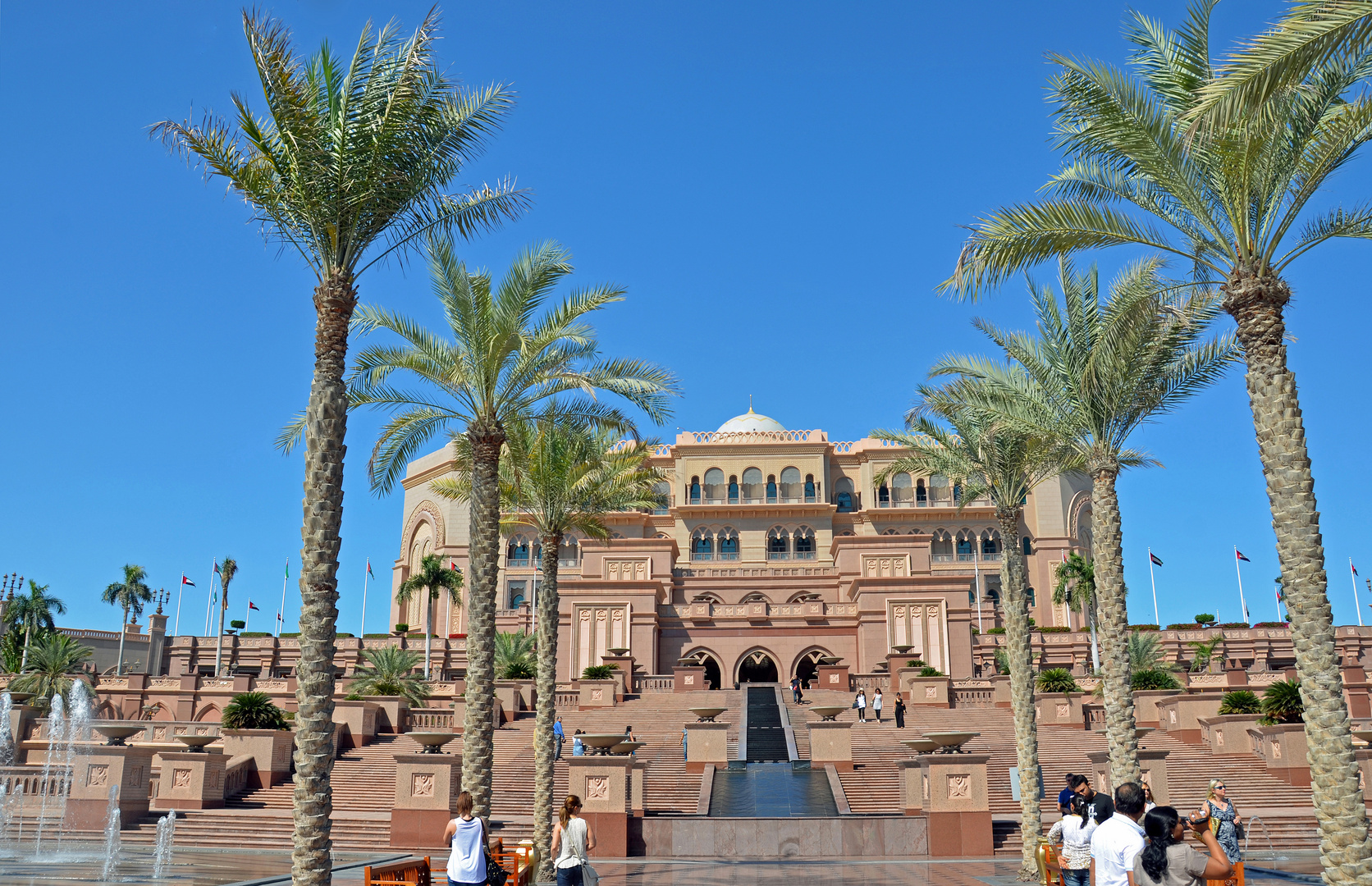 Das Emirates Palace Hotel in Abu Dhabi