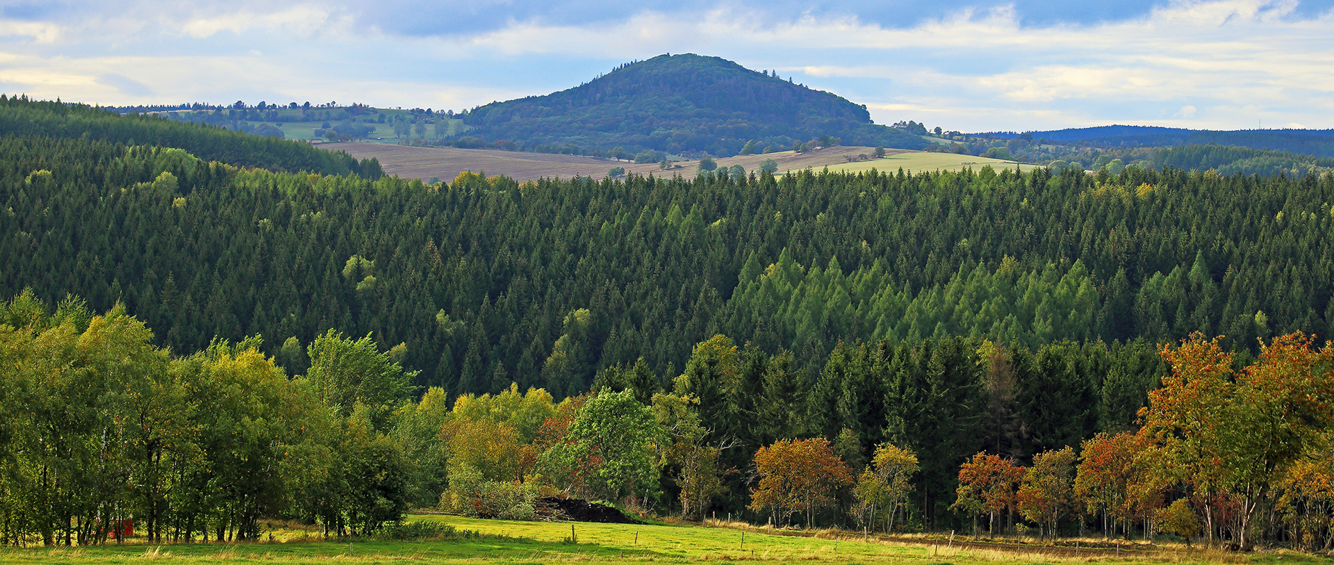 Das erfreulichste bei diesem für mich schönen Blick zum Geisingberg....