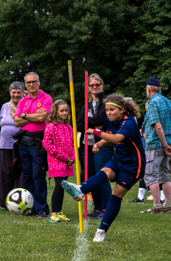 Das erste Fußballturnier