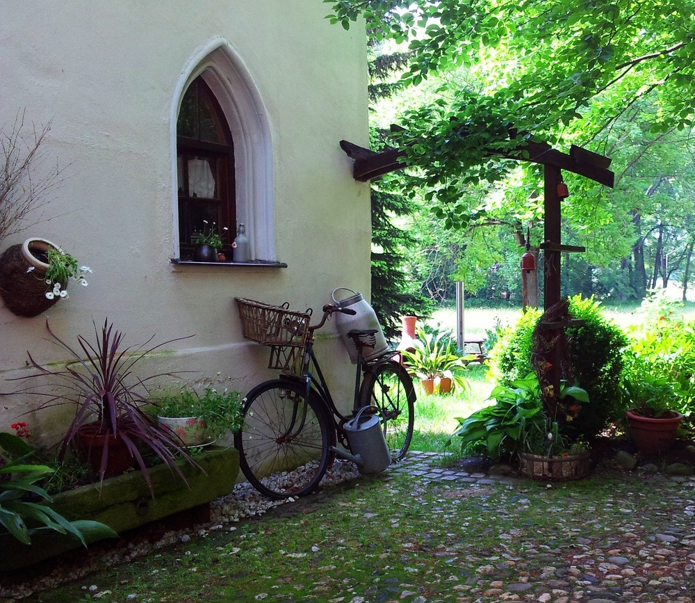 Das Fahrrad im Garten