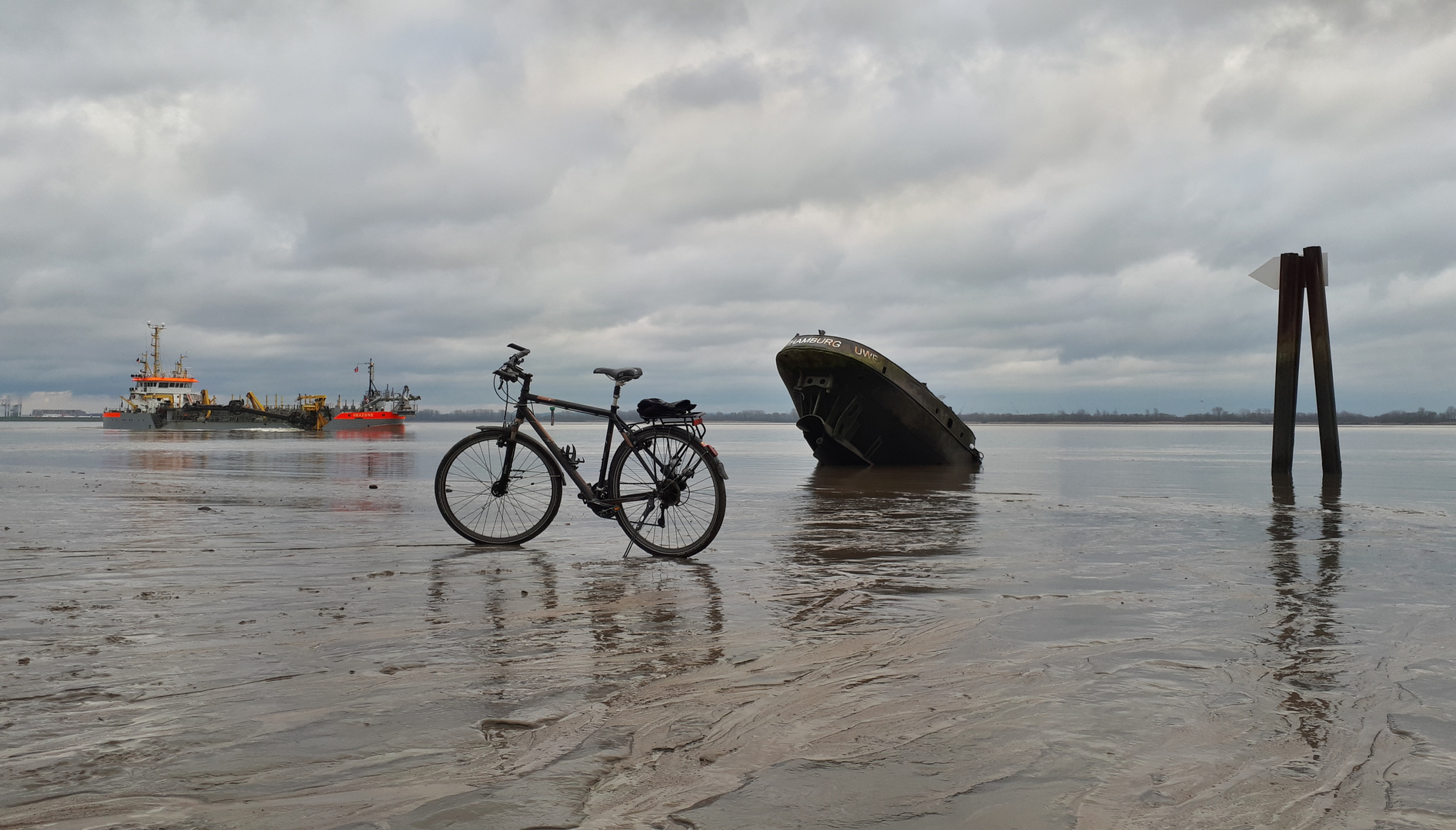 Das Fahrrad und das Wrack...