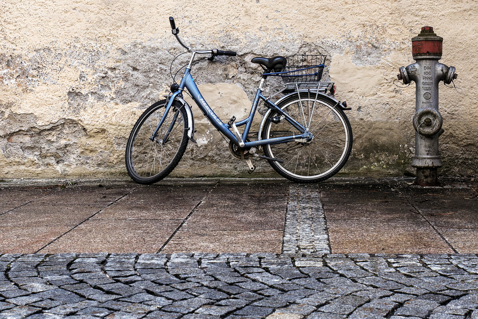 Das Fahrrad und der Hydrant...