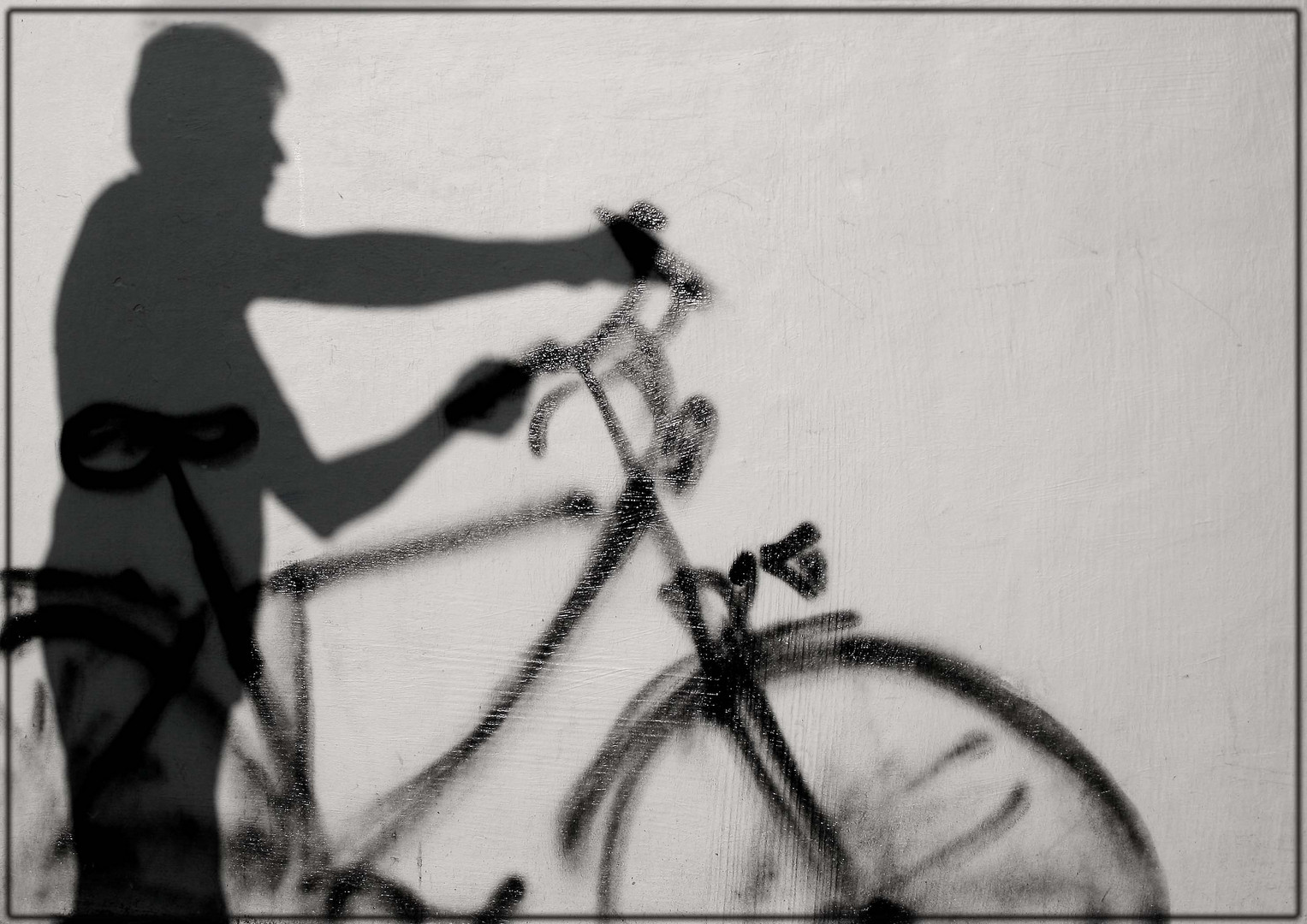 Das Fahrrad und der Schatten