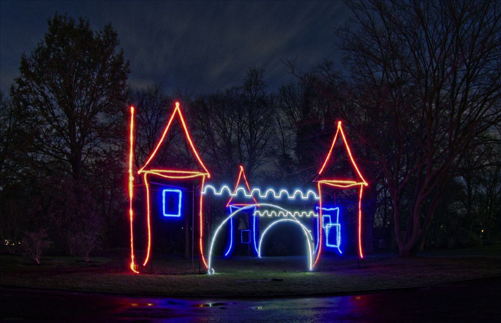 Das fantastische Lichtschlauchschloss