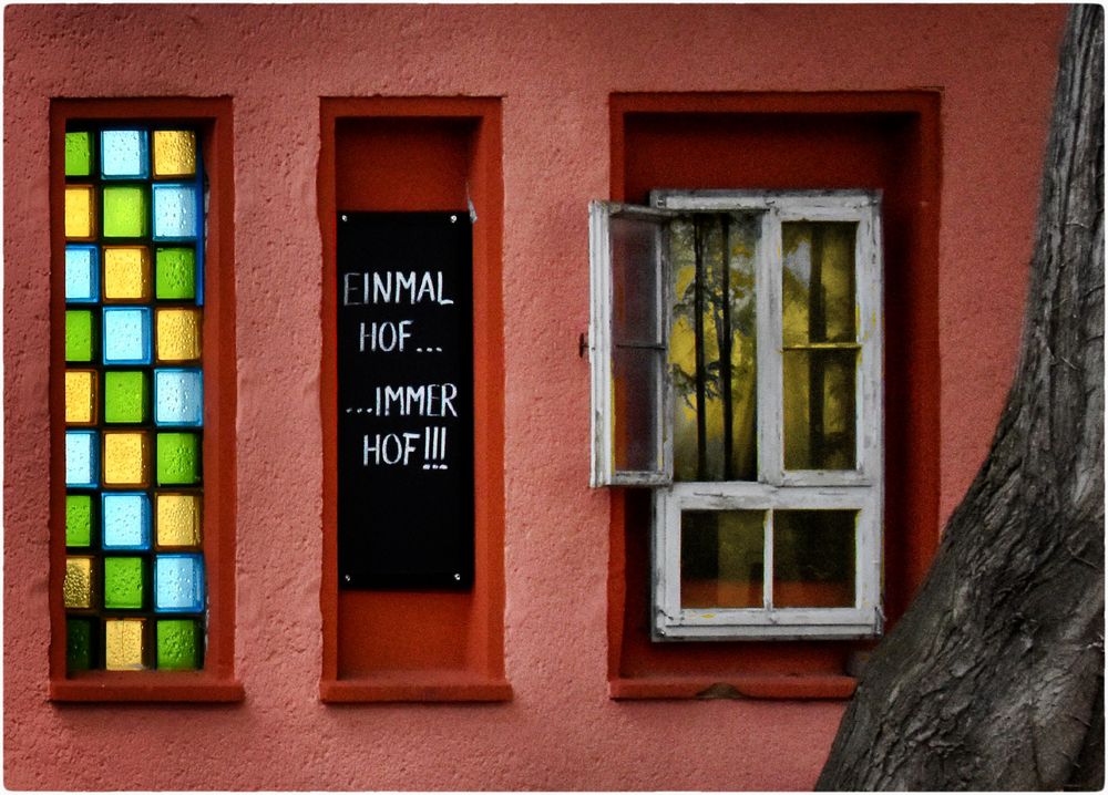 das Fenster zum Hof Foto & Bild architektur, motive, hinterhöfe Bilder auf