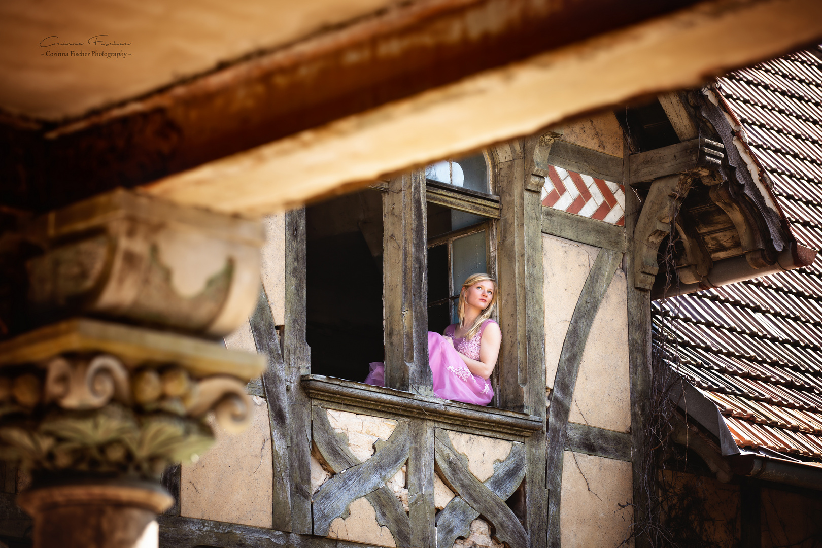 das Fenster zum Hof * Foto & Bild fashion, hochzeit