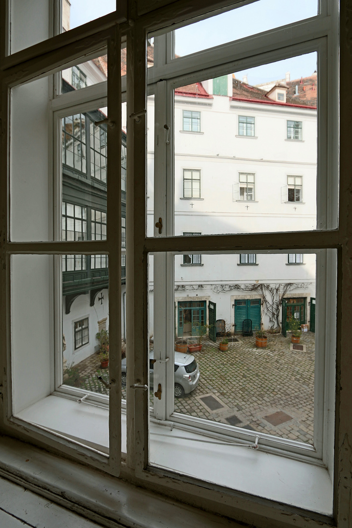 Das Fenster zum Hof