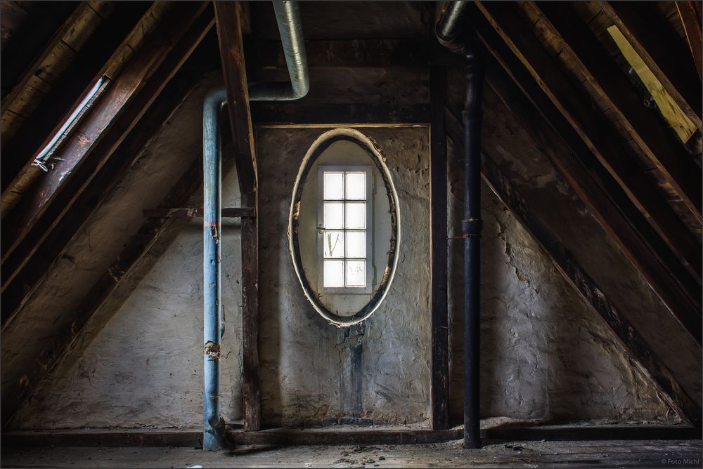* Das Fenster zum Hof * Foto &amp; Bild architektur, lost
