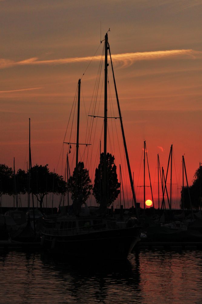 Das Feuer am Himmel by Marco Betsch 