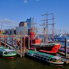 Das Feuerwehrschiff Hamburg Landungsbrücken