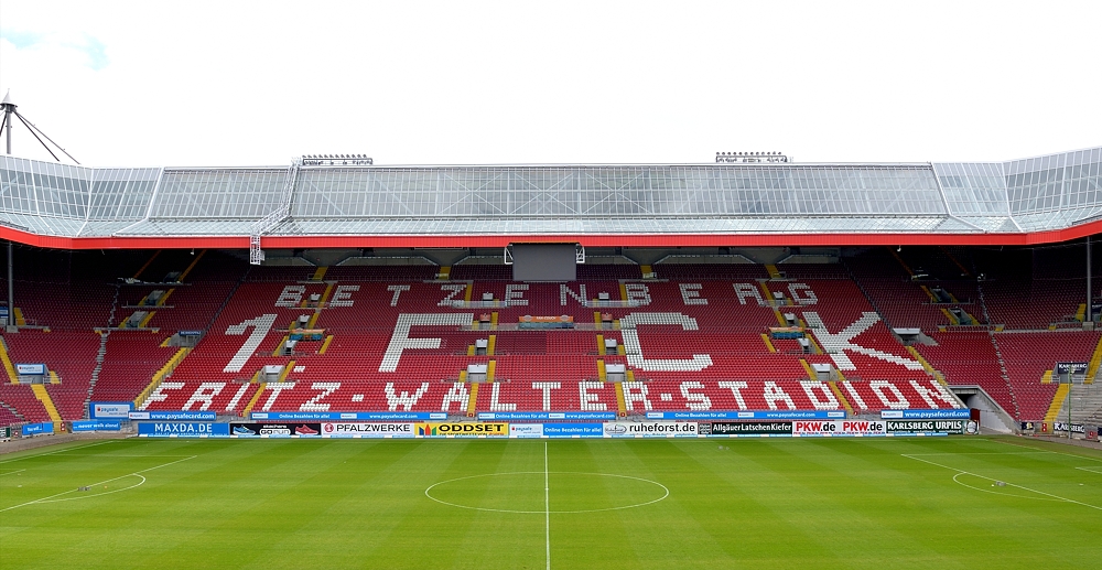 Das Fritz-Walter-Stadion, mit eines der schönsten Fussballstadien in Deutschland, leider...