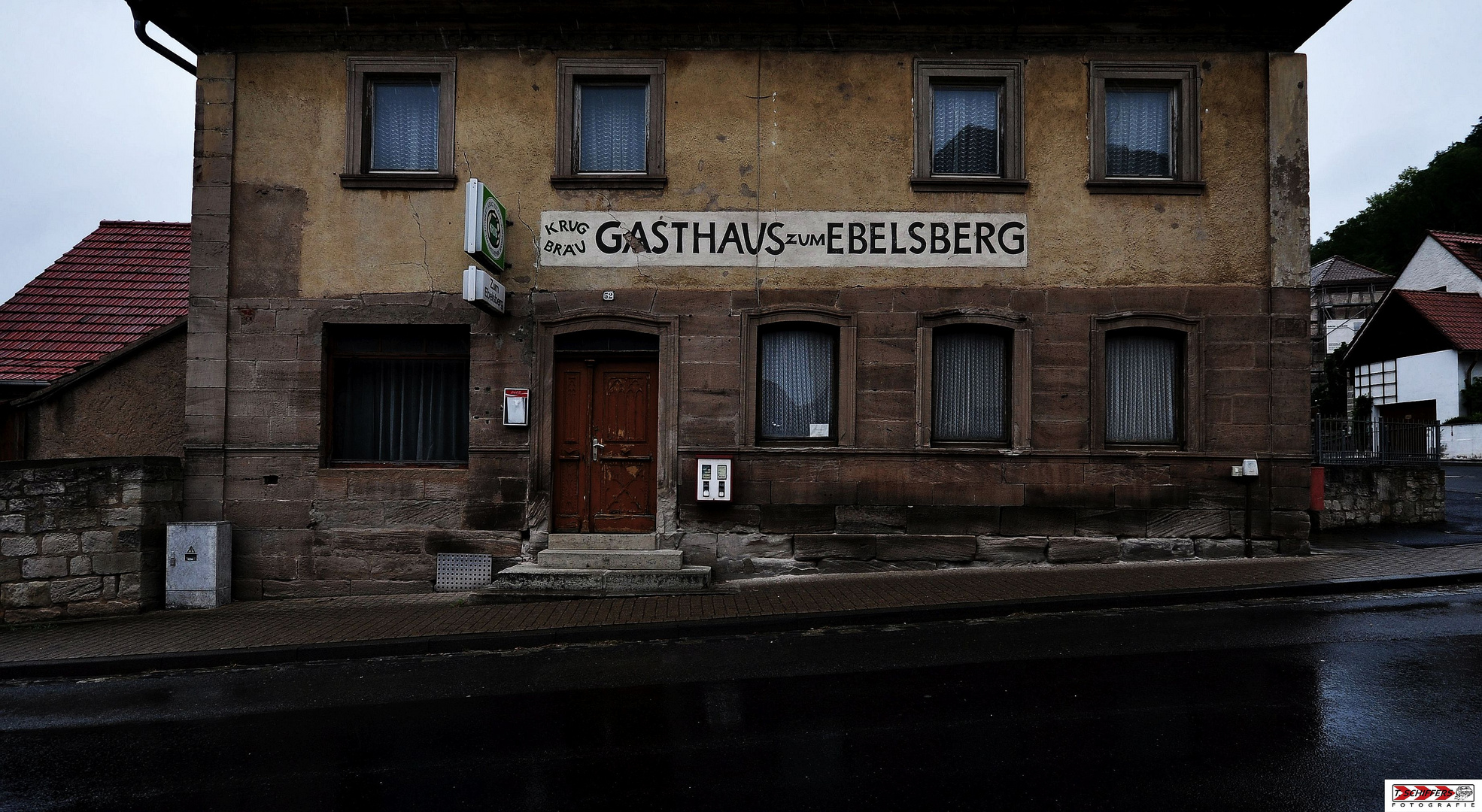 DAS GASTHAUS ZUM EBELSBERG