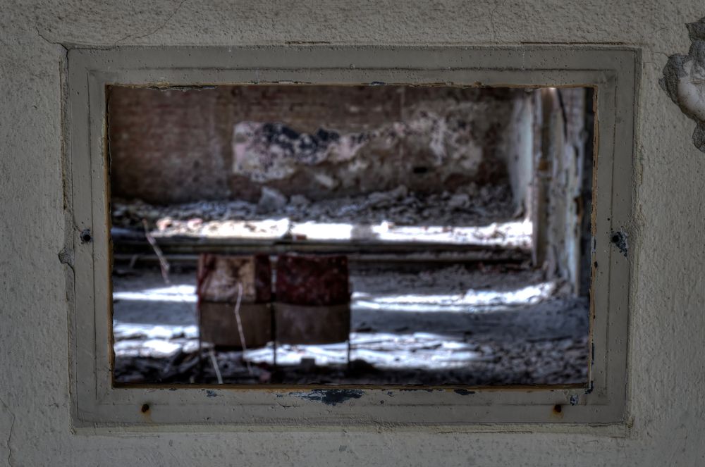 Das geheime Fenster Foto & Bild architektur, lost places, verlorene