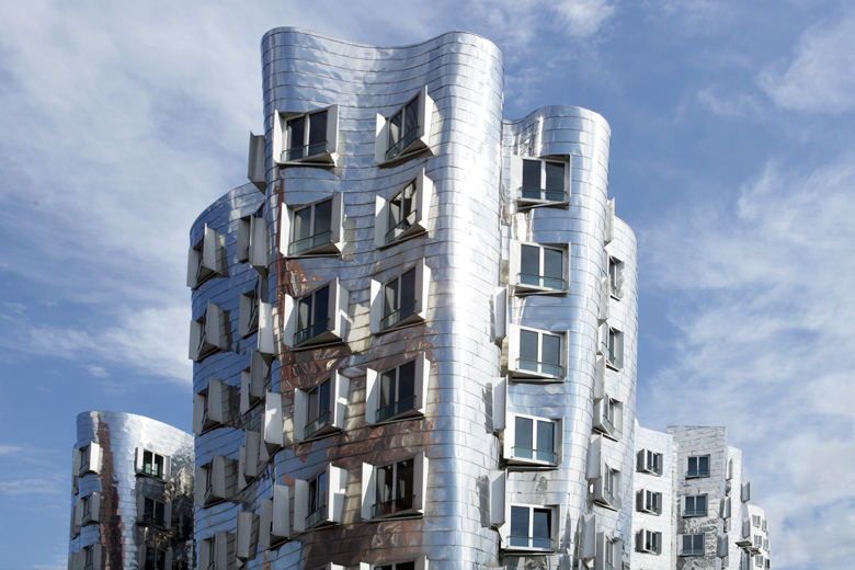 Das Gehry-Haus in Düsseldorf