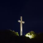 das Geislinger Ostlandkreuz in der Dämmerung