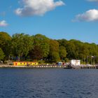 Das gelbe Haus am Ostseestrand