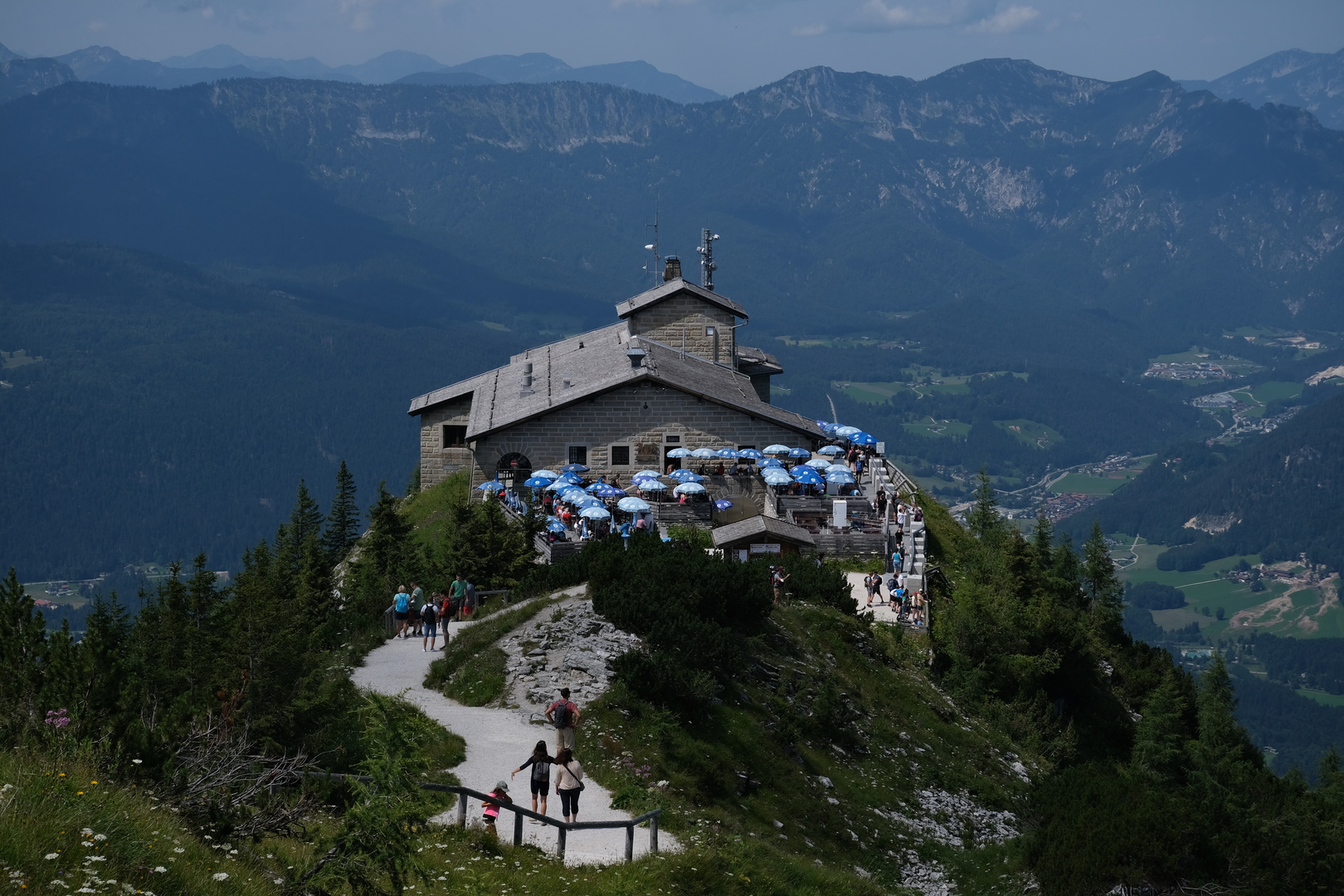 Das "geschichtsbelastete" aber wunderschön gelegene Kehlsteinhaus...