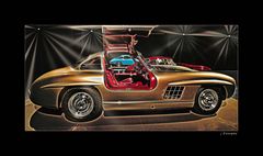 - das "Goldstück" Mercedes 300 SL Flügeltürer -