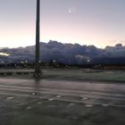 Das Grau des Morgens am Frankfurter Flughafen