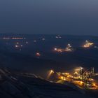 Das große Loch im Abendnebel.