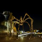 Das Guggenheim bei Nacht: Maman