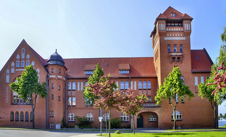 das Gymnasium