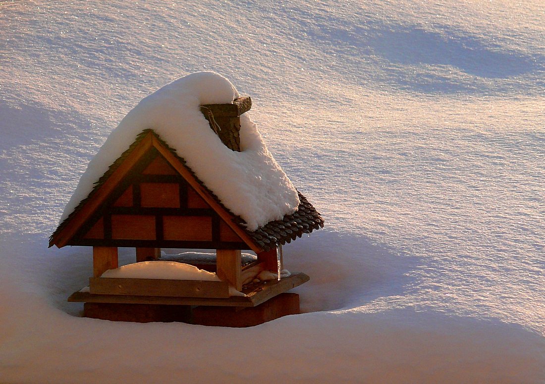 Das Häuschen im Schnee