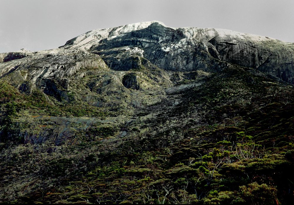 Das Hauptmassiv des Kinabalu