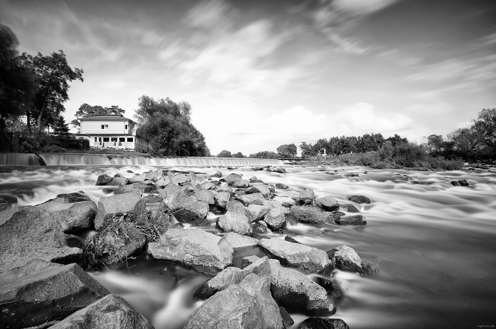 Das Haus am Fluß