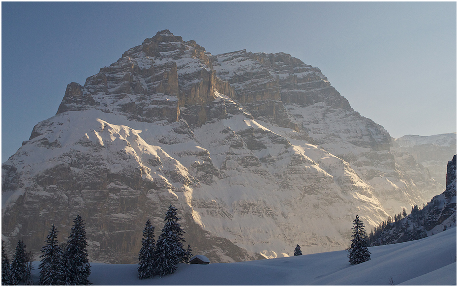 Das Haus im Schnee