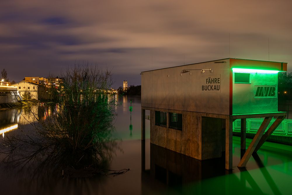 Das Haus von dem das grüne Licht kommt...