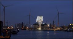 das havenhuis im hafen von antwerpen 