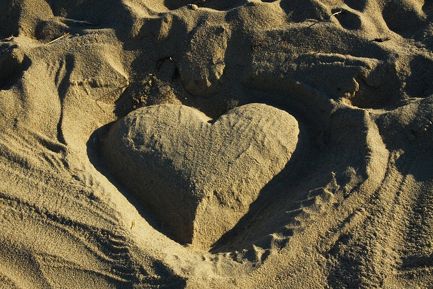 Das Herz im Sand