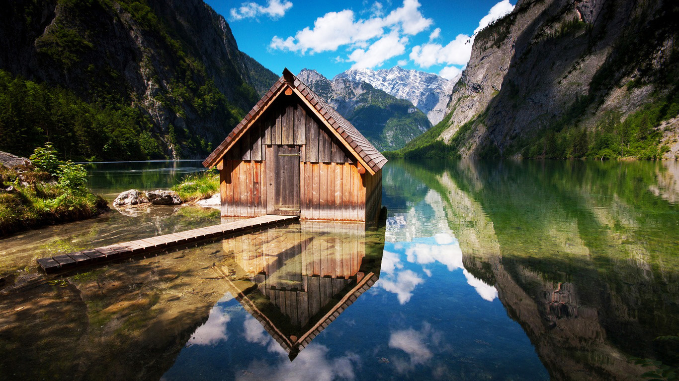 Das Holzhaus am Bergsee