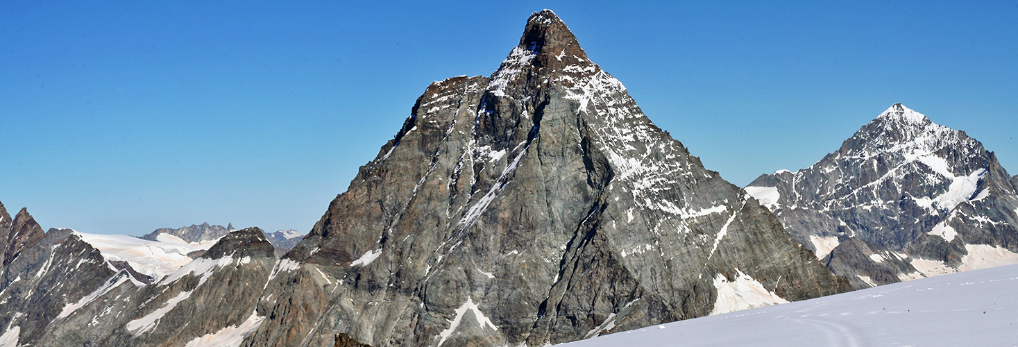 Das Horn aller Hörner vom 3800 Meter hochgelegenen Breithorngletscher aus...