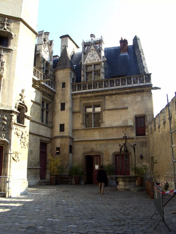 Das Hôtel de Cluny (Innenhof 2)