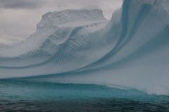 Das Innere eines Eisberges