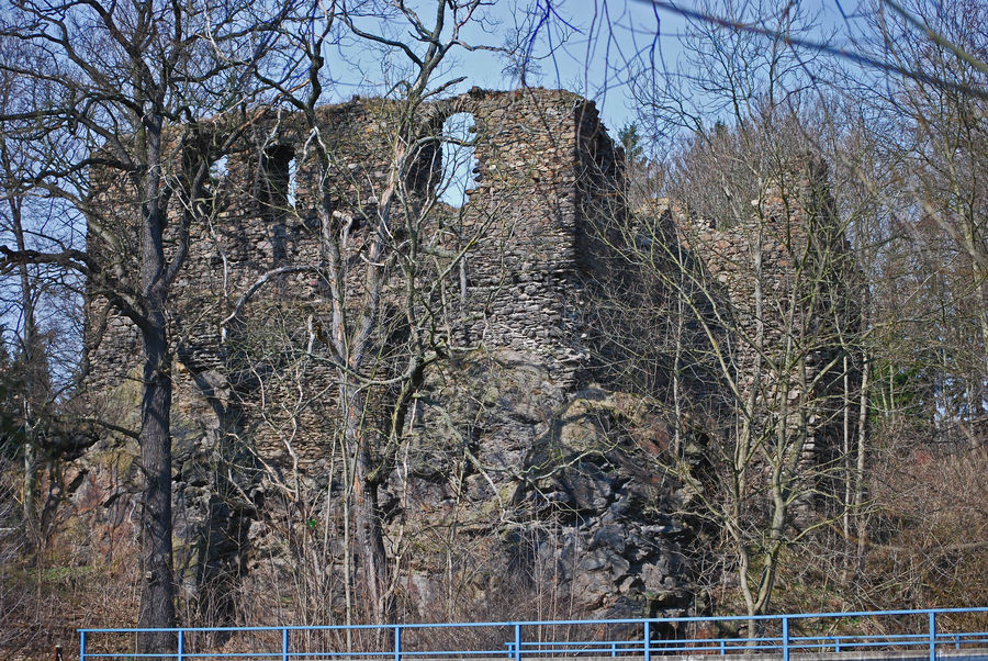 das ist die Burg Ruine Kempe