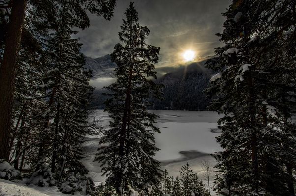 ....das Jahr geht langsam zu Ende....