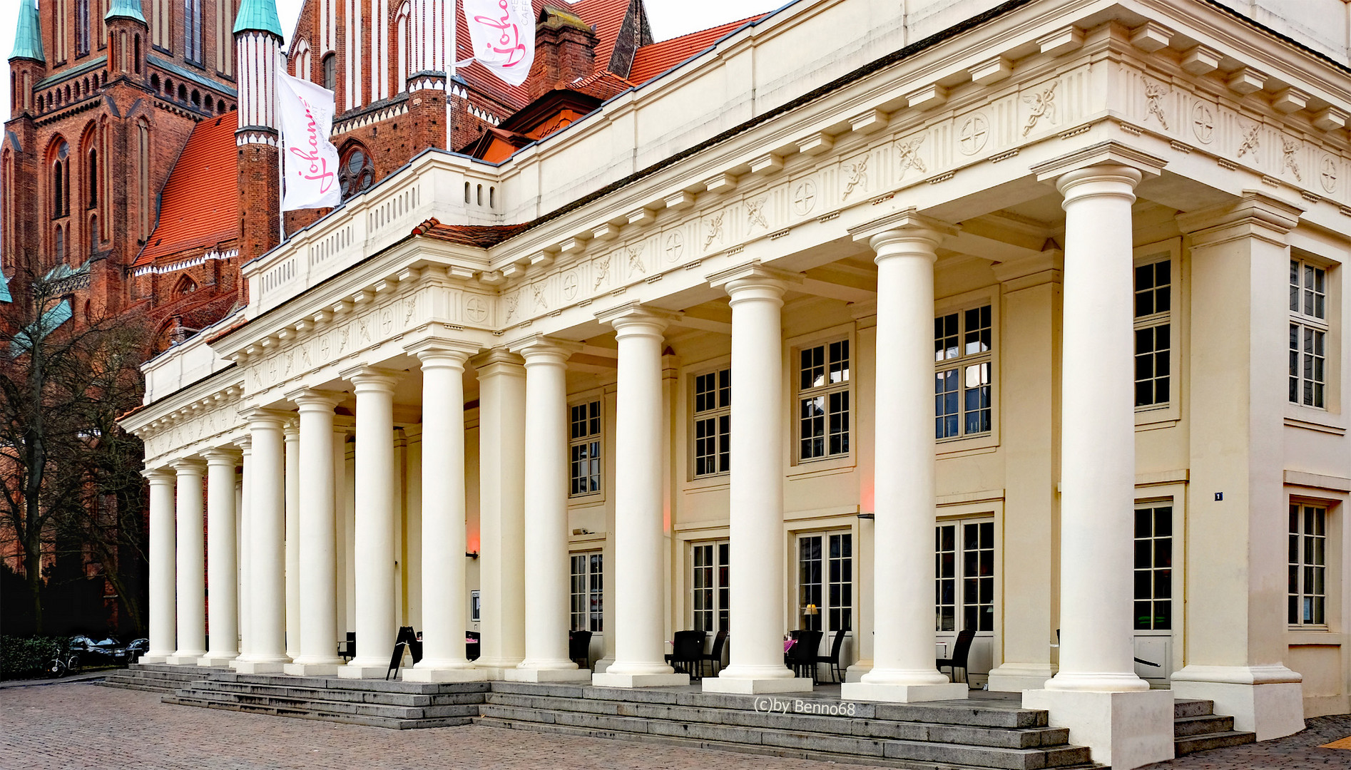 Das Johann's in dem ,,Neuen Gebäude'' auf dem Schweriner Markt