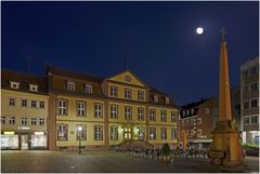 Das Kanzler Palais mit dem heiligen Kreuz