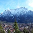 Das Karwendelgebirge oberhalb Mittenwald