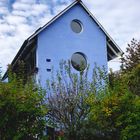 Das kleine blaue Haus in Oberwil.