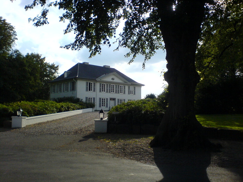 Das kleine Herrenhaus