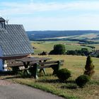 Das kleine Kapellchen bei Lommersdorf mit dem Eifelpanorama