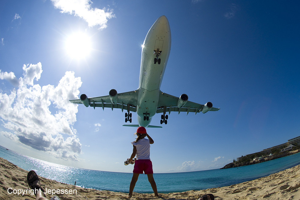 Das kleine Mädchen und der Airbus 340