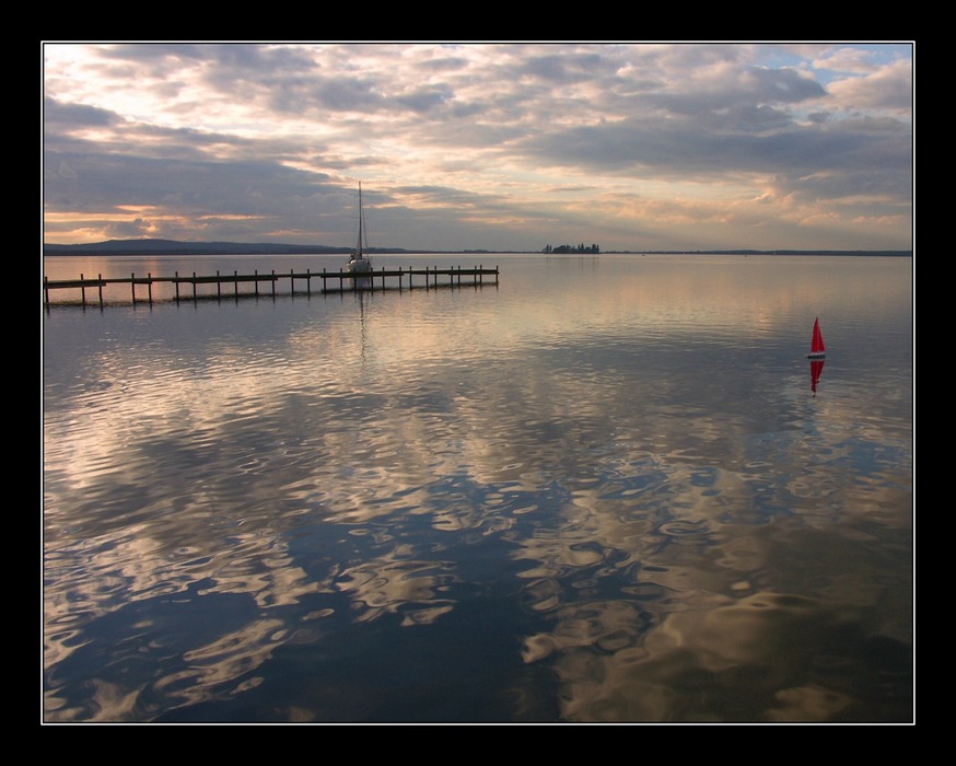 das kleine rote boot....