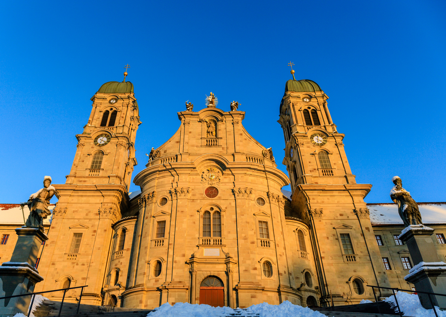 Das Kloster in der Abendsonne